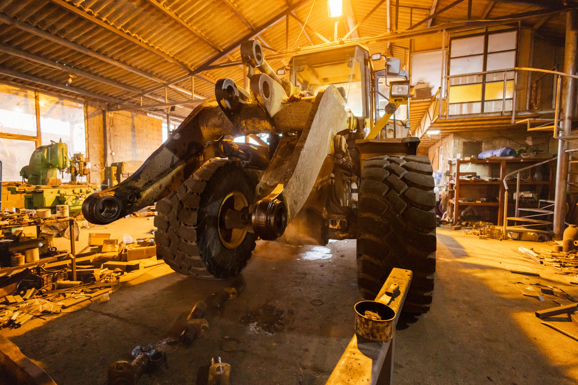 Excavator repair garage